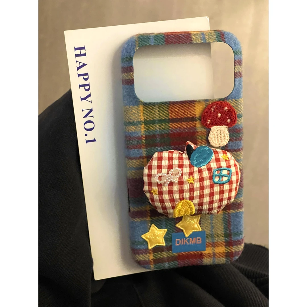 秋冬款绒布撞色格纹苹果适用苹果手机壳iphone17/16/15防摔创意女