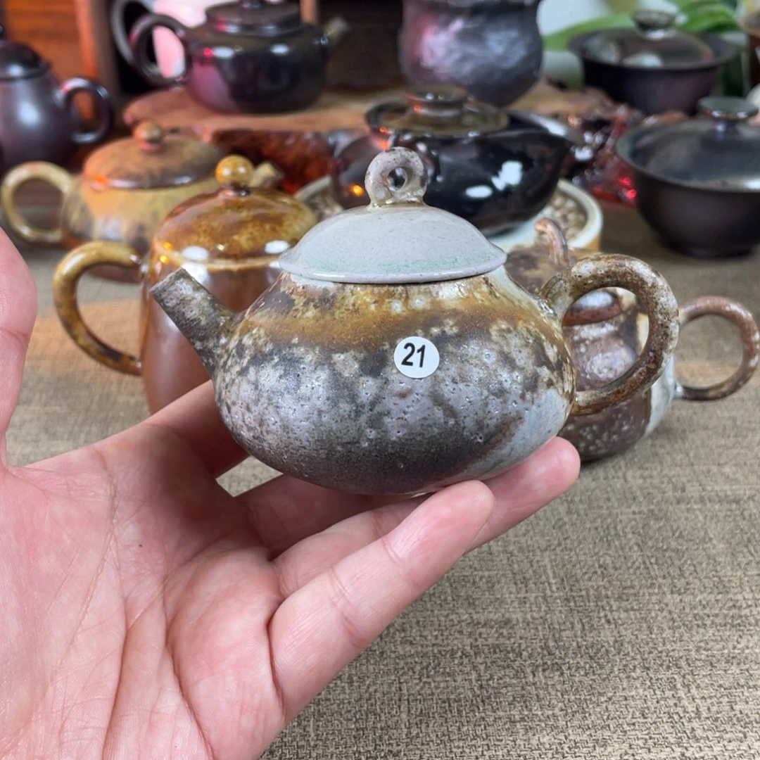 21金珍珠。 柴烧。       容量120