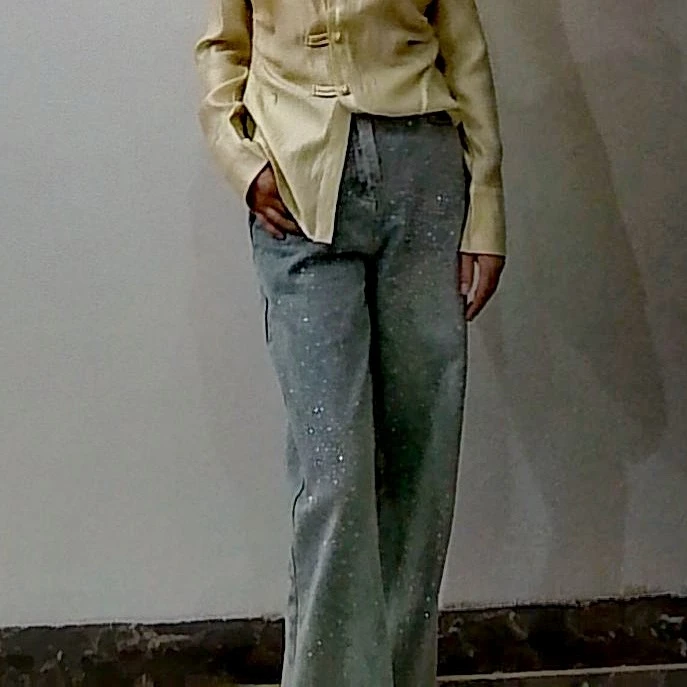 显瘦烫钻百搭阔腿牛仔裤女春季新款宽松高腰拖地裤