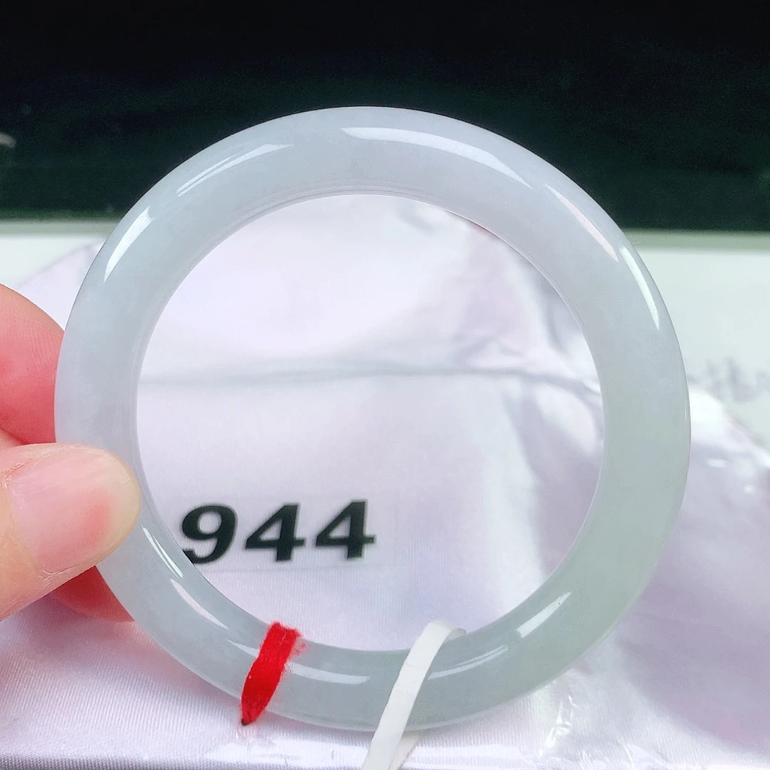 未镶嵌手镯（圆镯）翡翠944
