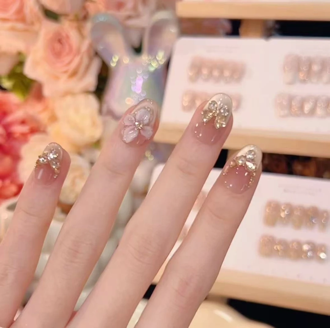 【冰花碎冰冰】手工穿戴甲气质款光疗美甲XX