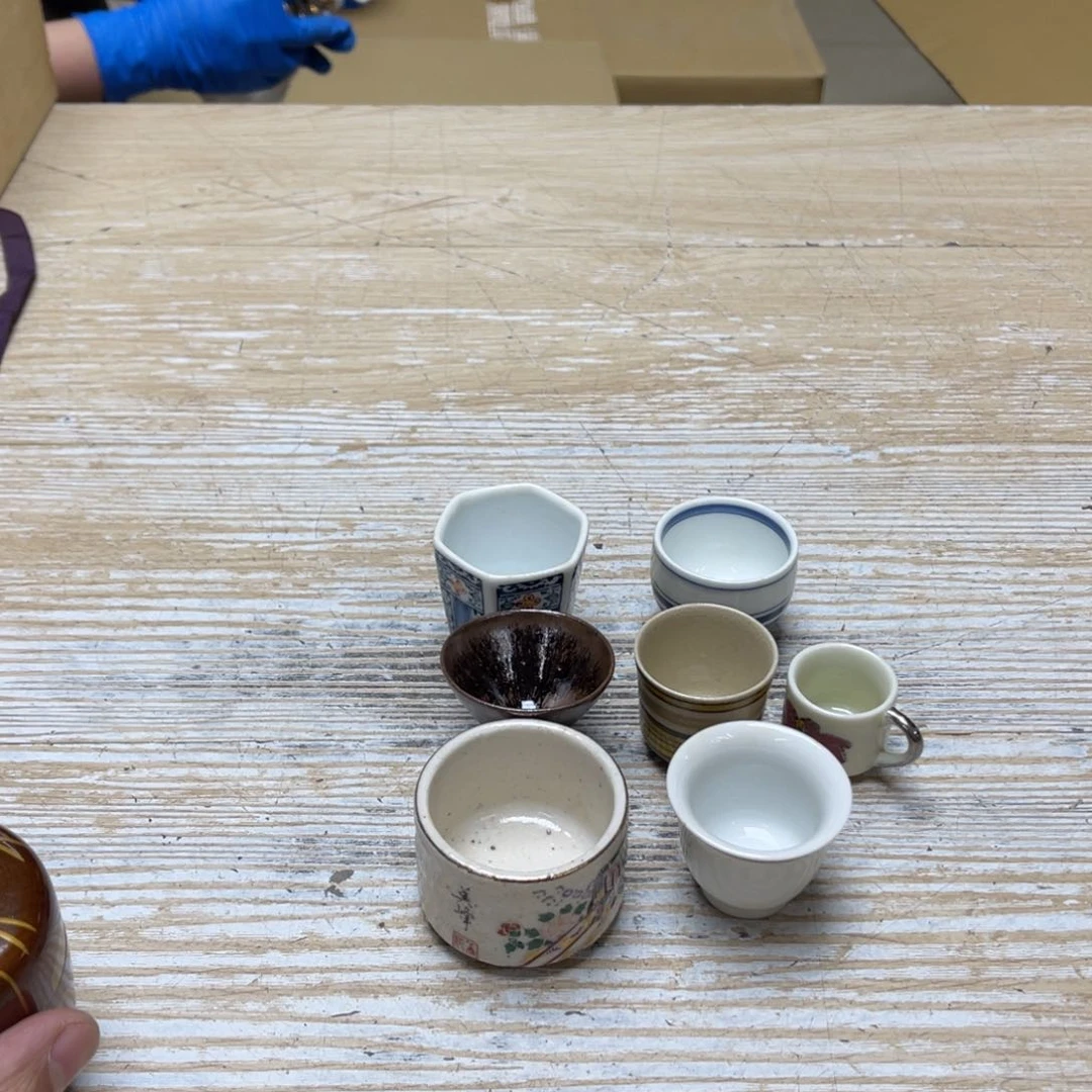 瓷片靓**！密密麻麻地排列着一个