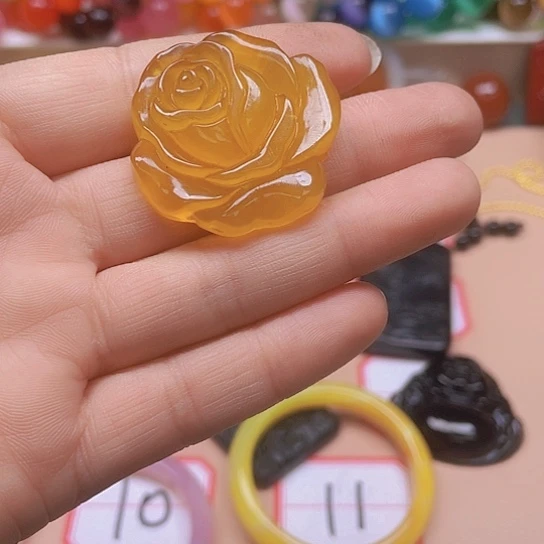 玛瑙/玉髓颈饰未镶嵌小**~