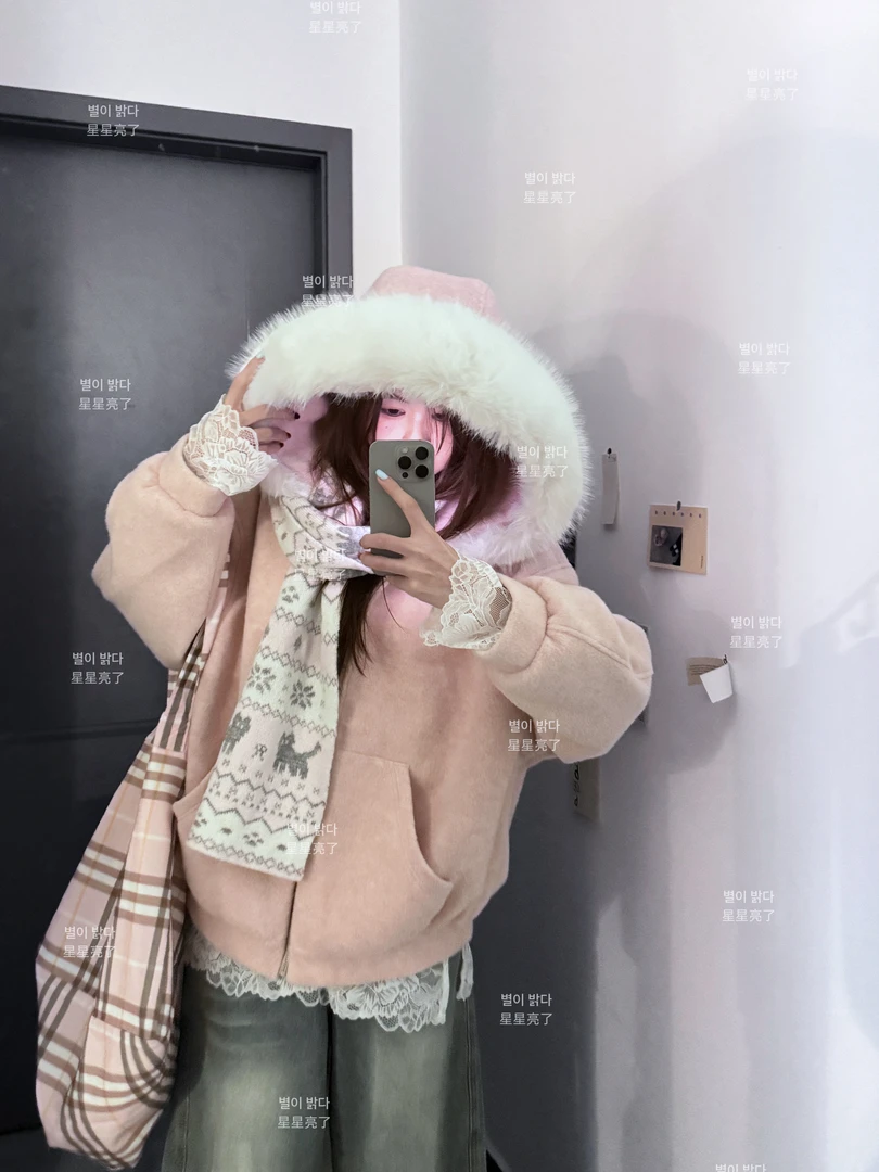 粉色少女感毛呢连帽外套女冬季新款独特超好呢子大衣