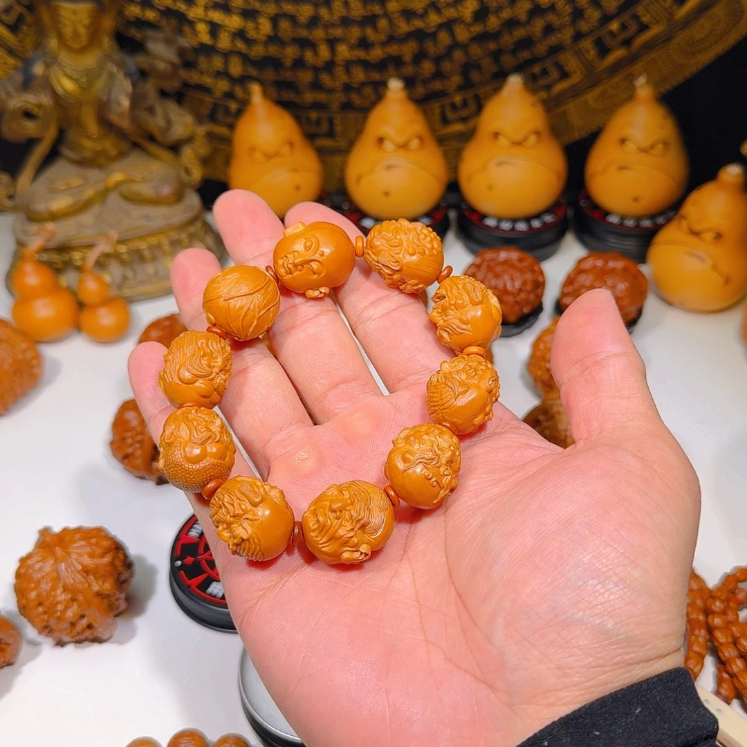 文玩核桃吊坠仰**空十八罗汉 橄榄核