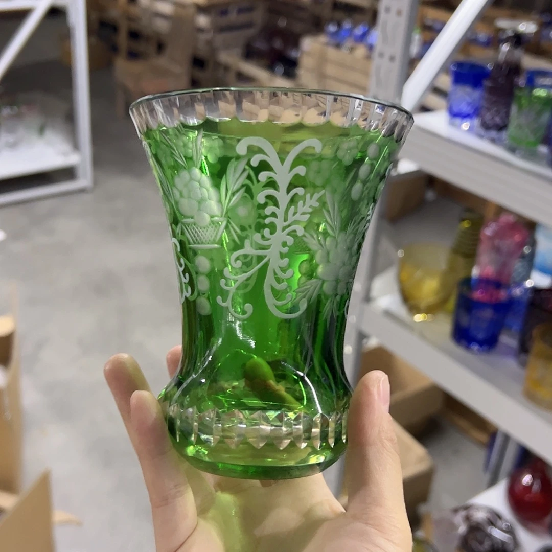 水晶玻璃平底款微瑕一个