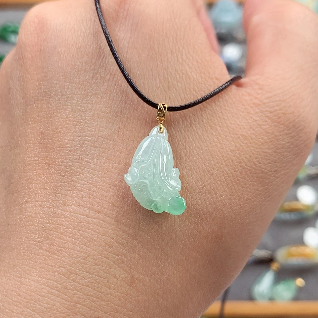 翡翠未镶嵌颈饰天然翡翠