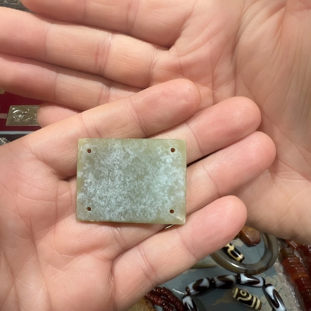 和田玉（糖玉）未镶嵌挂件