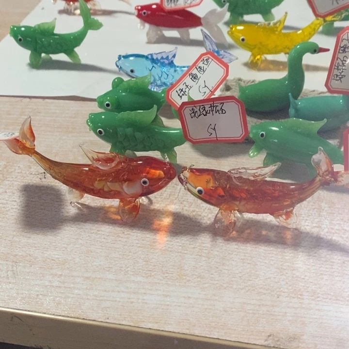 琉璃手工艺品柒***桃琉璃