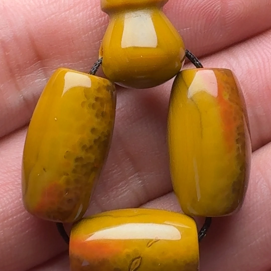 玛瑙/玉髓未镶嵌珠宝奇石