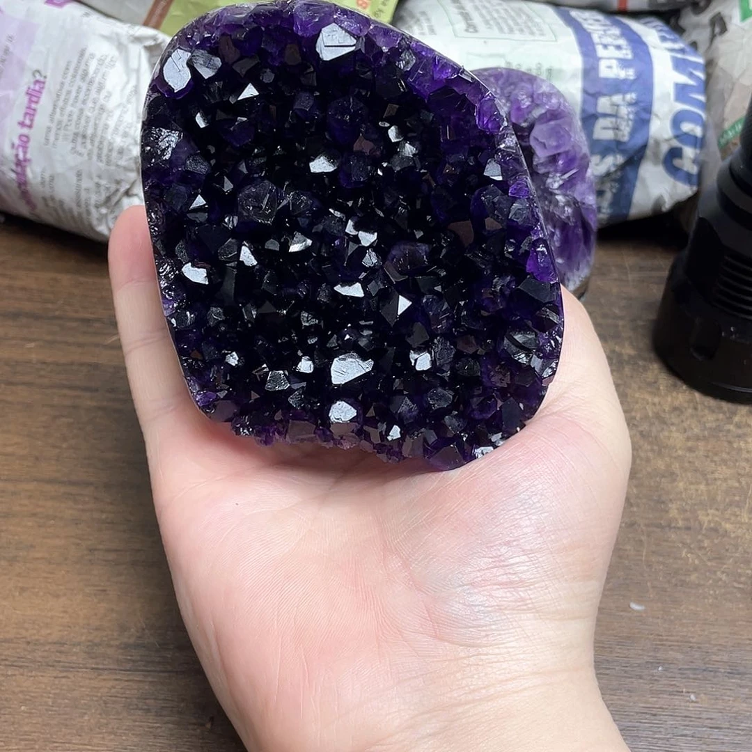 紫晶大型摆件（非配饰）未镶嵌吃***～