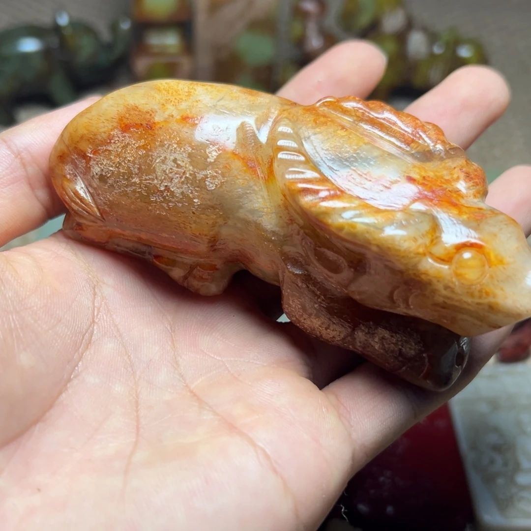 未镶嵌蛇纹石玉颈饰