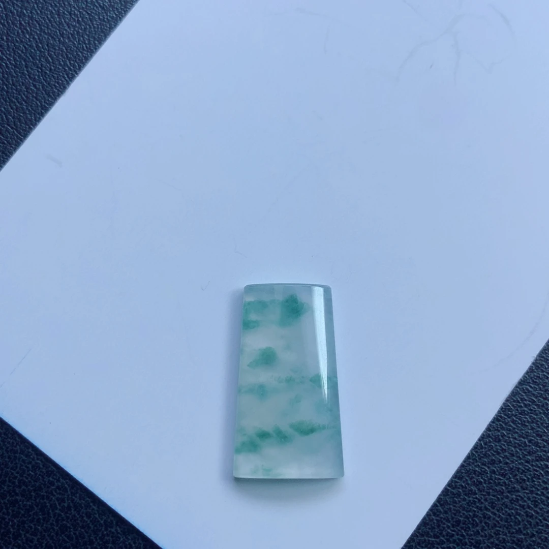 颈饰未镶嵌翡翠无事牌