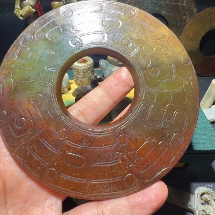 用***9和田玉未镶嵌车挂