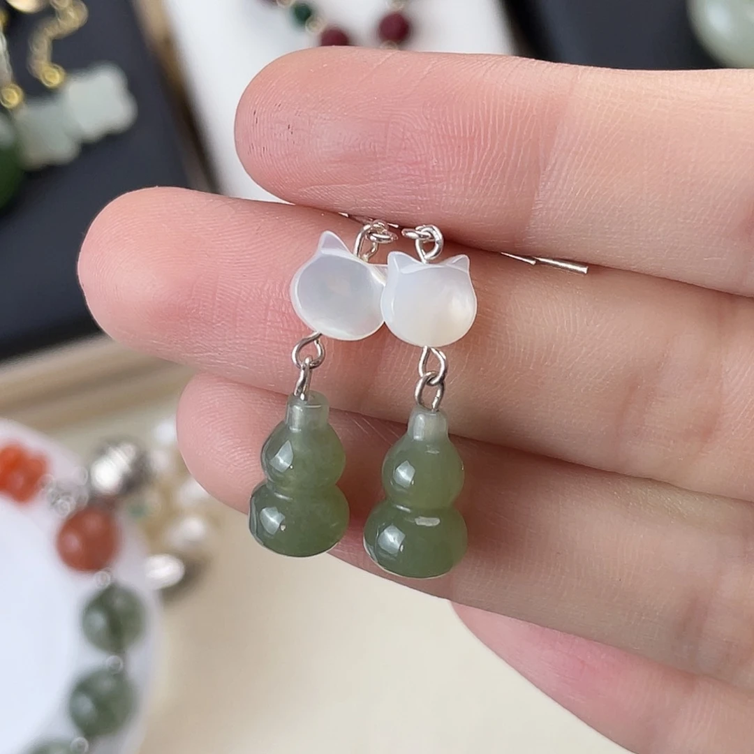 未镶嵌和田玉耳饰