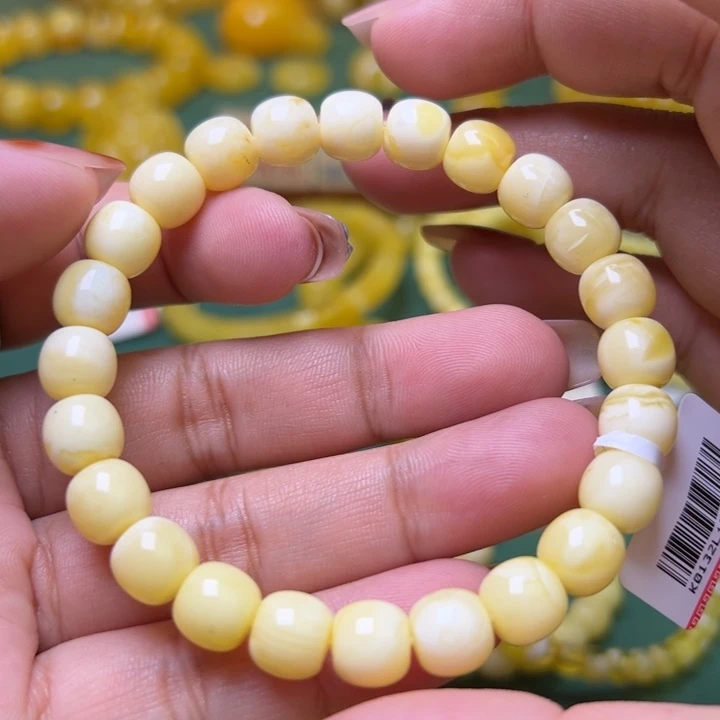 蜜蜡未镶嵌珠宝奇石