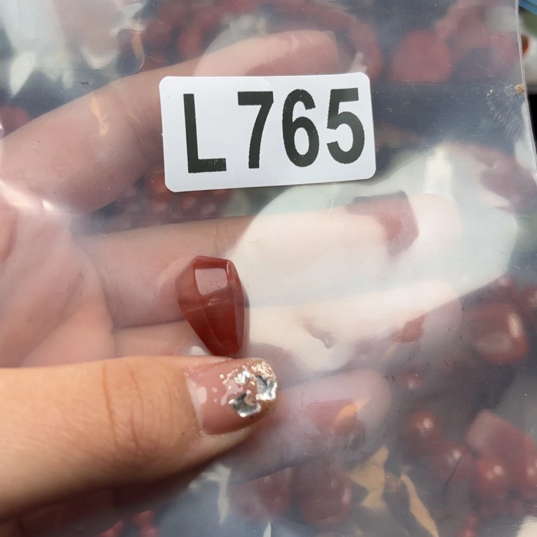 南红玛瑙珠宝奇石未镶嵌