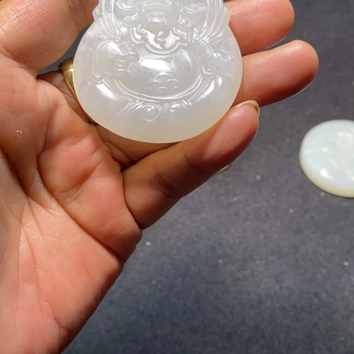 未镶嵌和田玉挂件