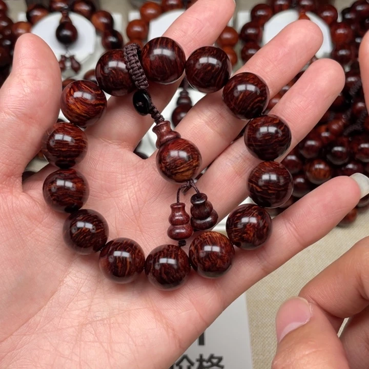 微****黄花梨/降香黄檀1.6