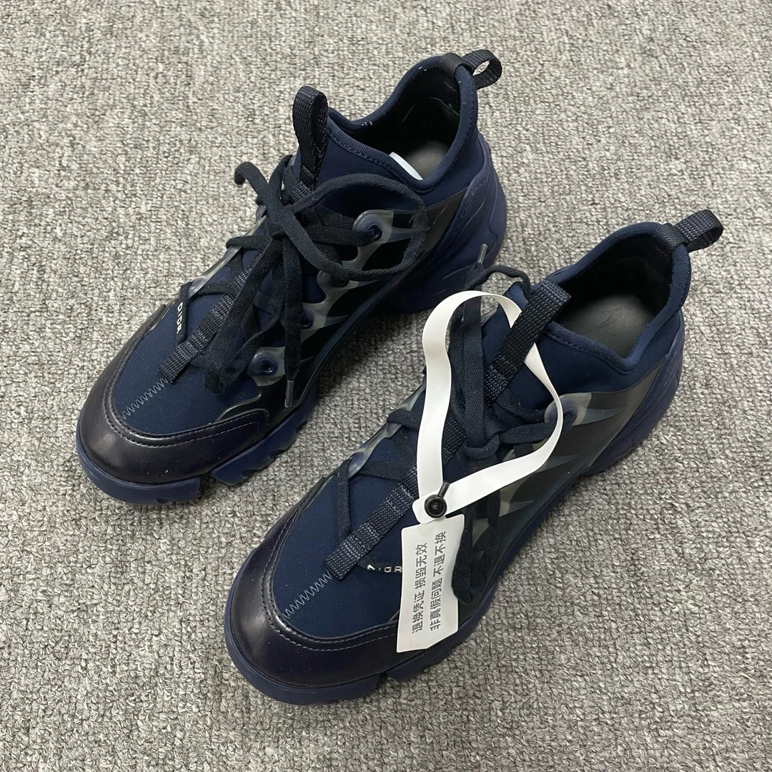 DIOR/迪奥 D-Connect 系带圆头低帮生活休闲鞋  37码/3052