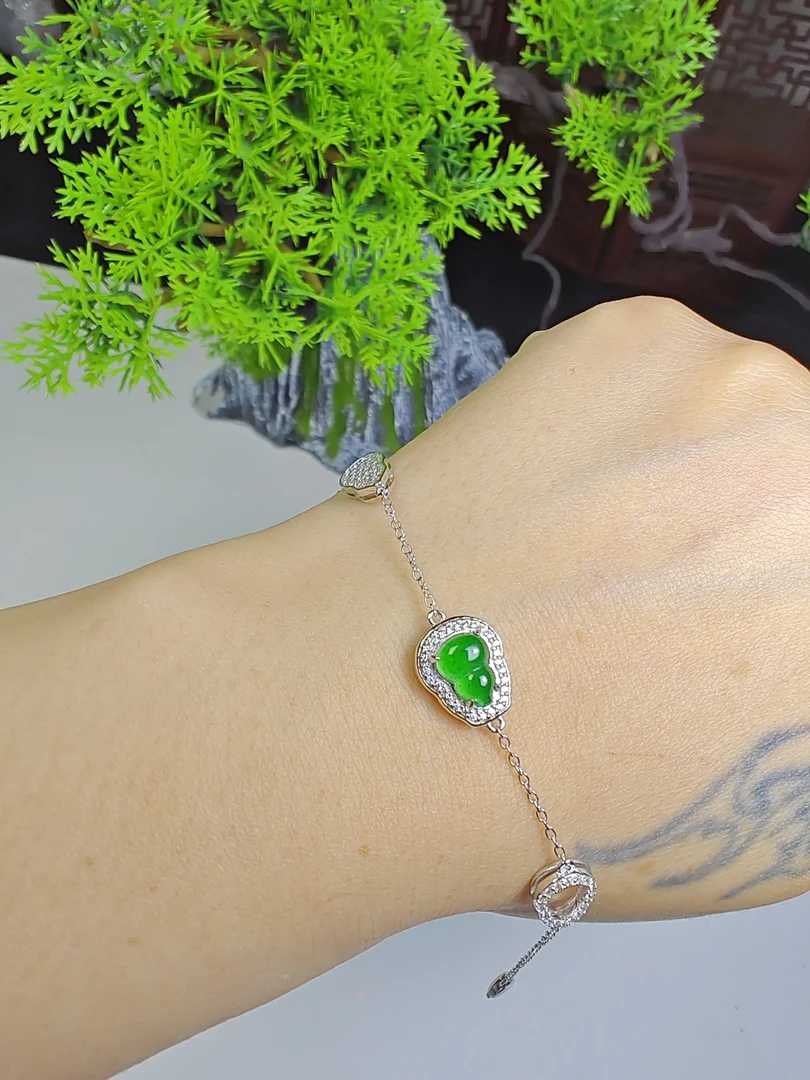 天然a货冰绿葫芦翡翠手链带证书