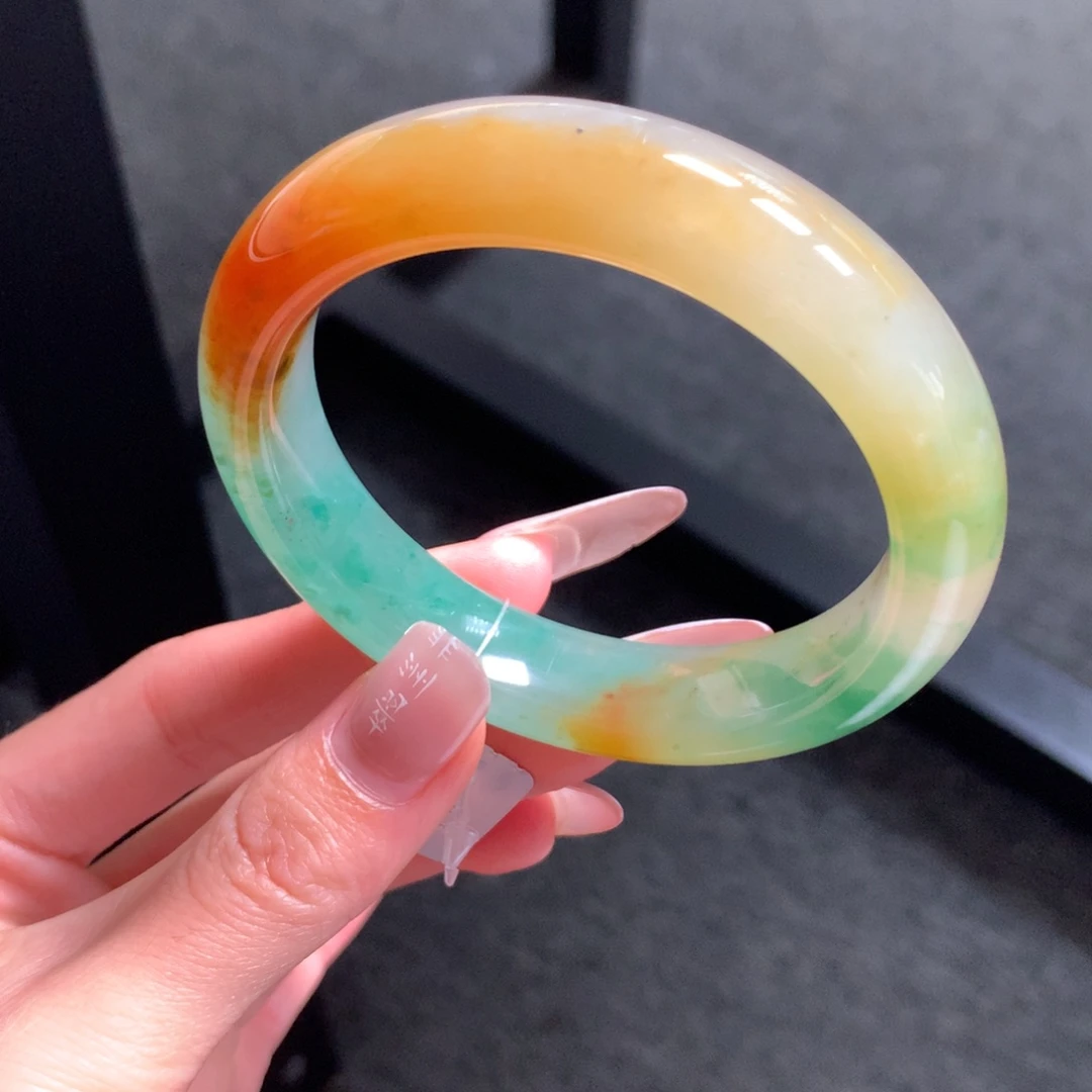 石英质玉未镶嵌手镯