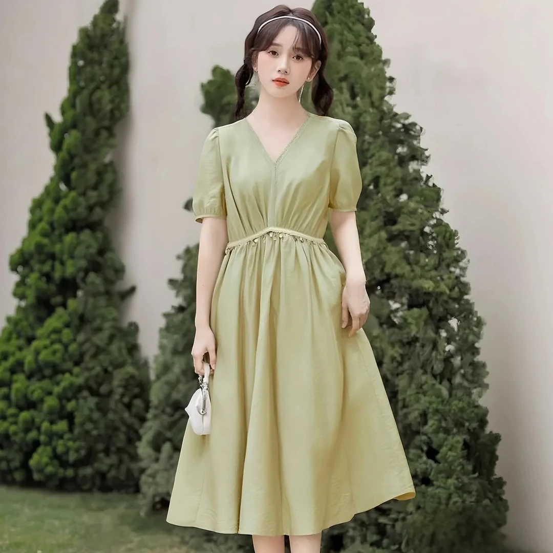 B【有里布】时尚休闲风V领连衣裙女2025夏季新款收腰气质长裙D2131