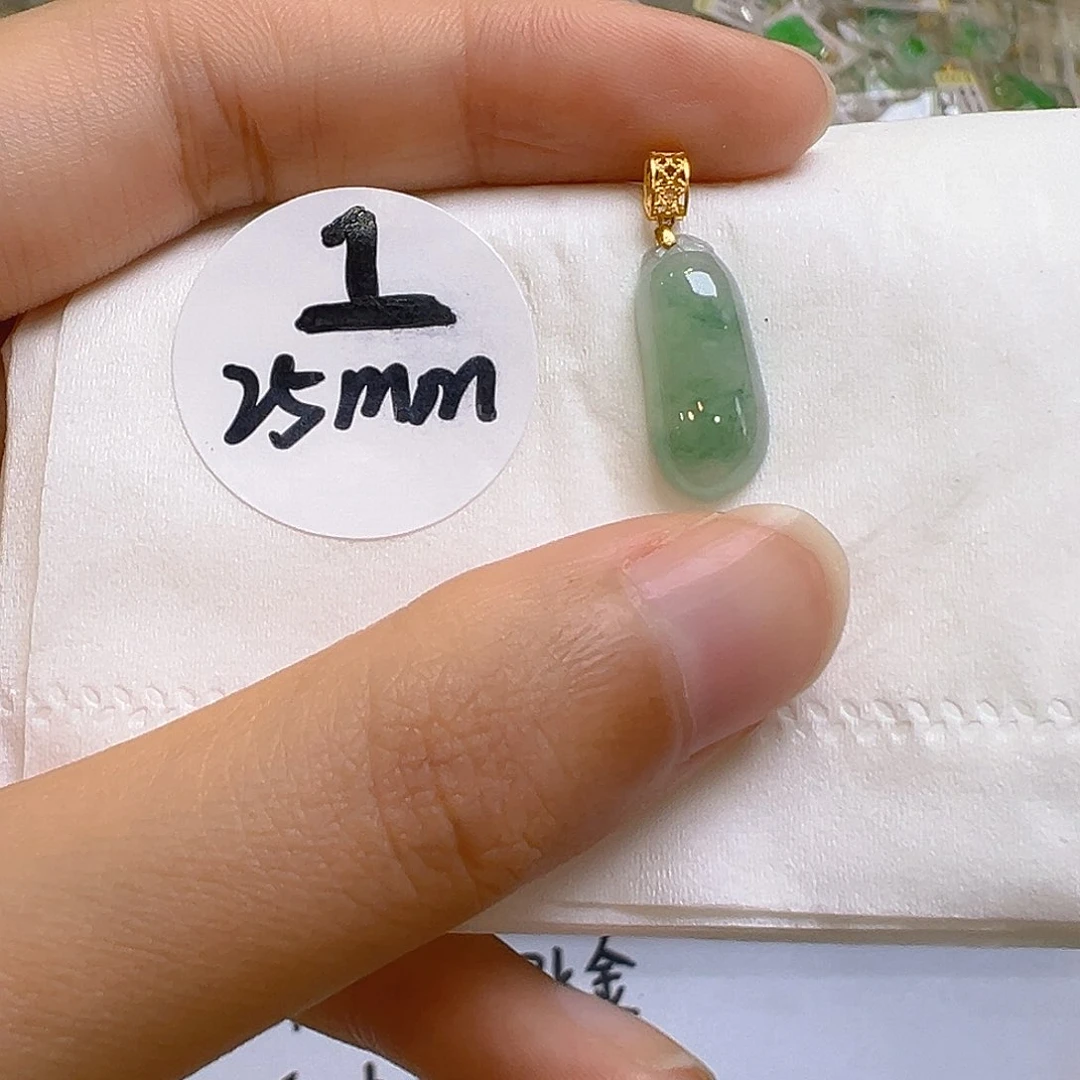 翡翠18K金镶嵌吊坠(不含链)翡翠