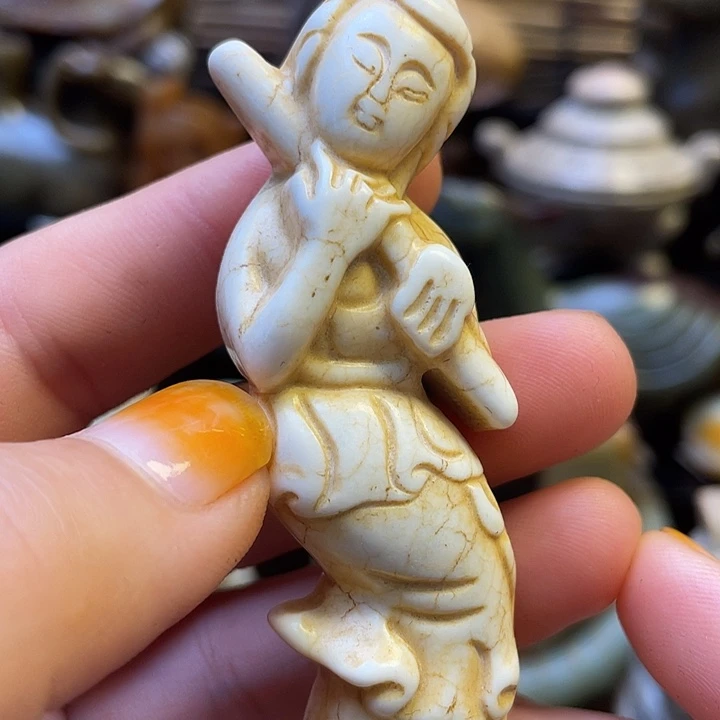 和田玉（糖玉）未镶嵌挂件