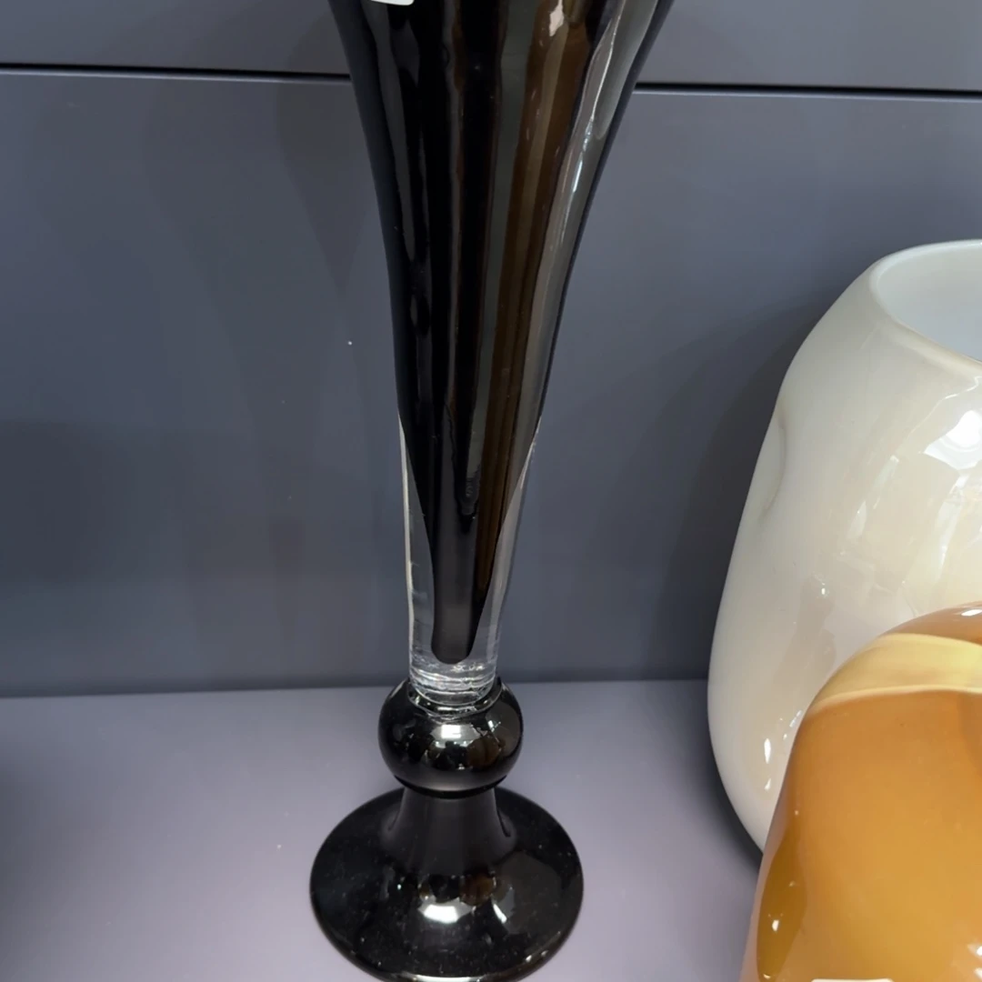 琉璃福利二级花瓶