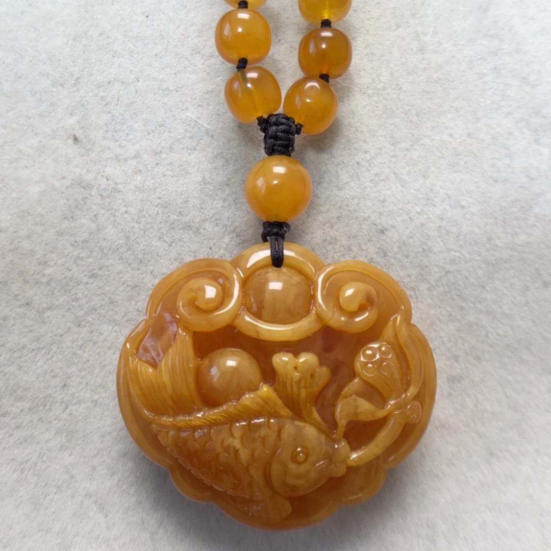 蜜蜡未镶嵌颈饰蜜蜡