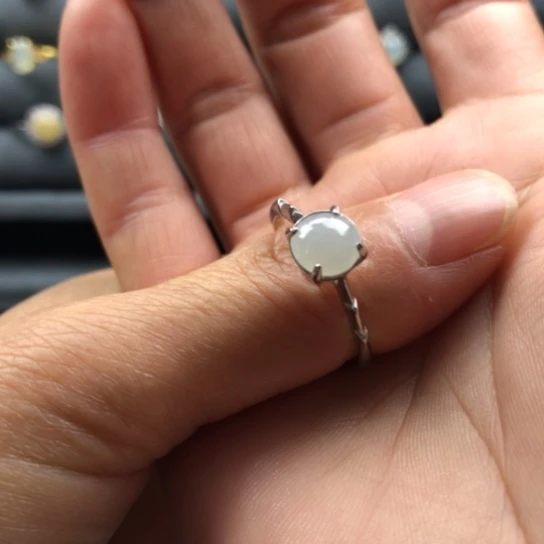 翡翠未镶嵌戒指缅甸