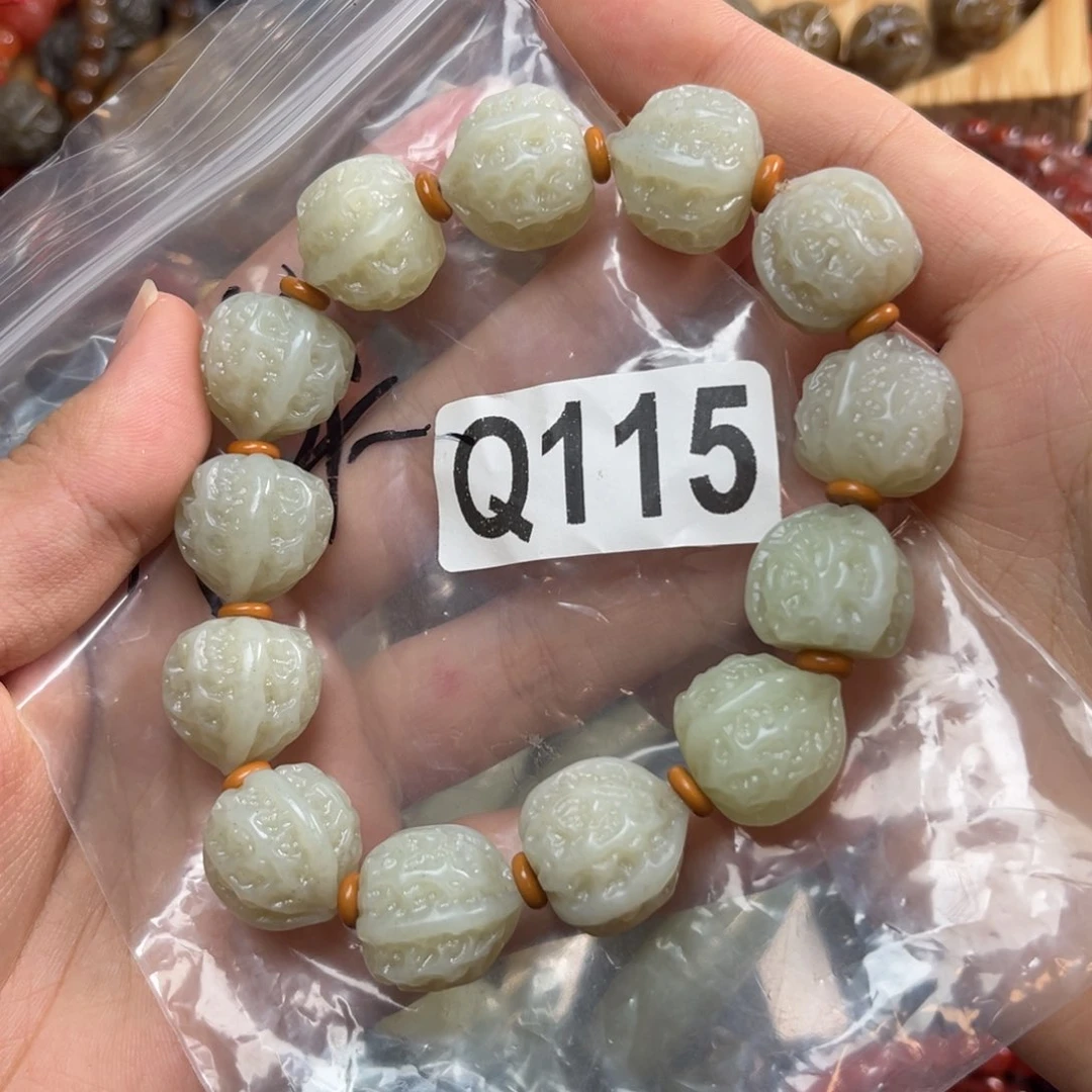 和田玉未镶嵌珠宝奇石酉*