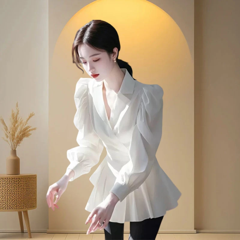 2026春秋新款高级新款漂亮好看气质上衣小香风女神范设计感衬衫女