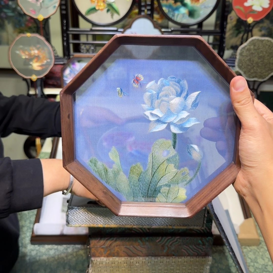 刺绣手工苏绣工艺制作技艺精湛