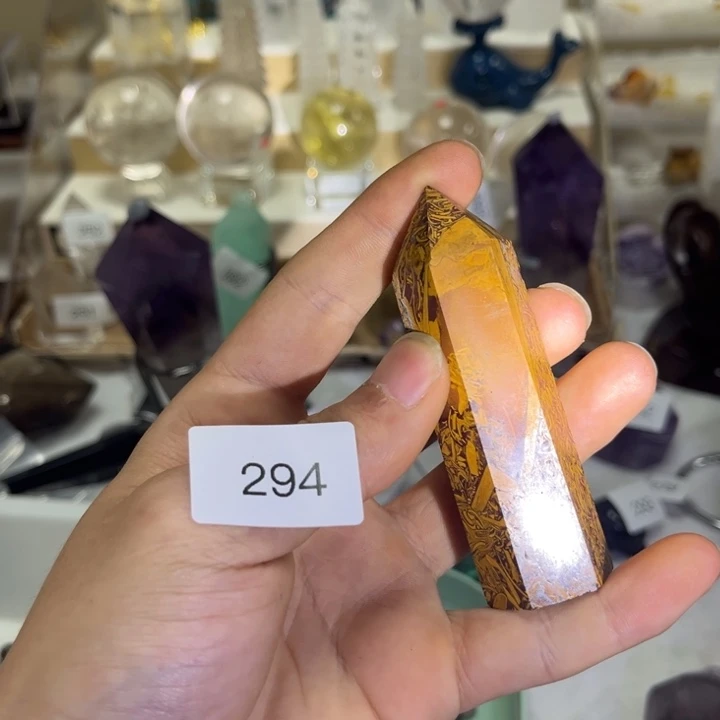 未镶嵌水晶大型摆件（非配饰）