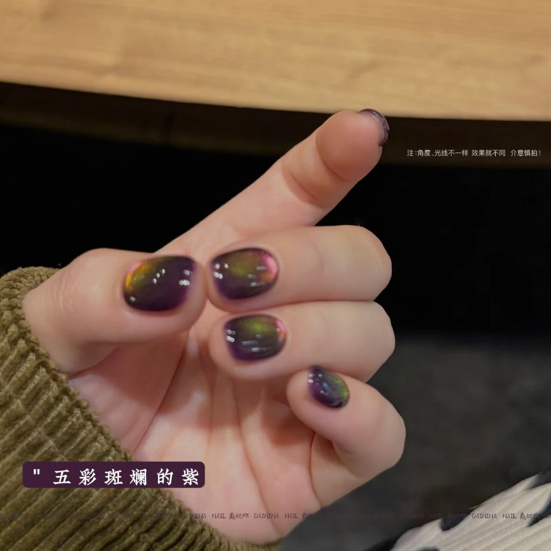 【五彩斑斓的紫猫眼】戴妮娜新款2025网红秋冬显白彩光玻璃珠猫眼