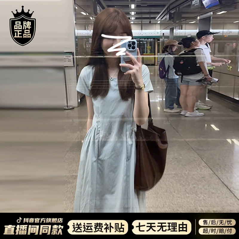 夏天轻奢洋气出街衣服高贵系连衣裙子女爆款2025夏新款高级感长裙