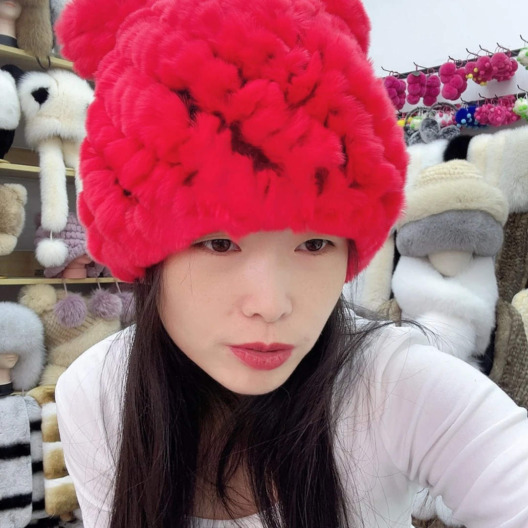 兔皮大红色兔毛瑕疵帽子