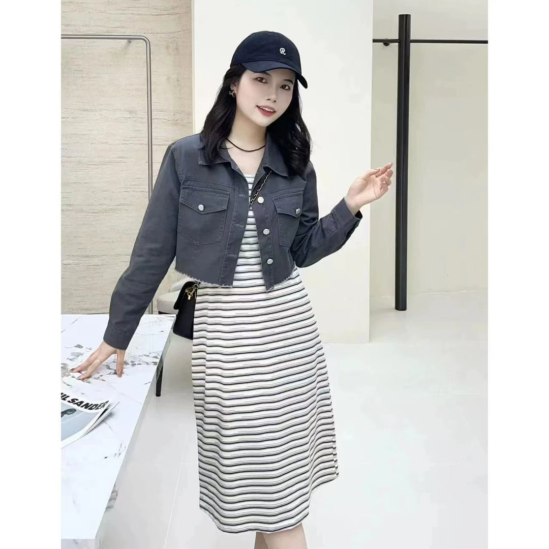 8025#【裙长100】新款时尚百搭牛仔外套+条纹吊带连衣裙两件套套装