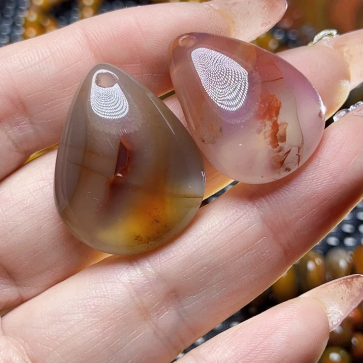 玛瑙/玉髓颈饰未镶嵌奇**月