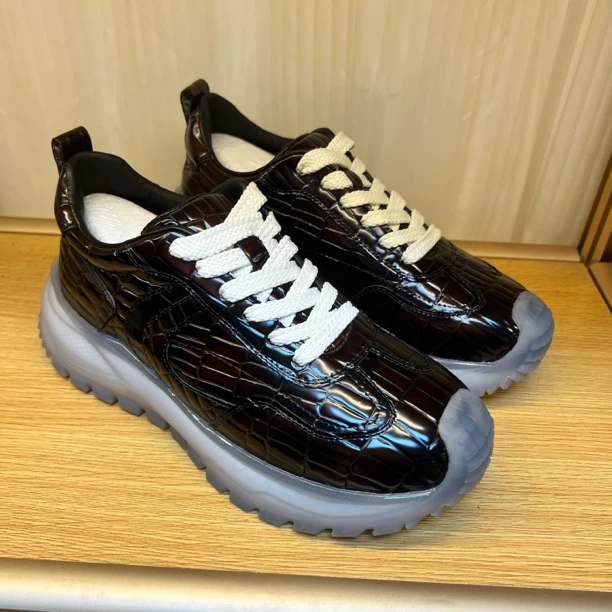 ZJ82560-8摩卡慕斯棕定制运动休闲稀有皮男鞋