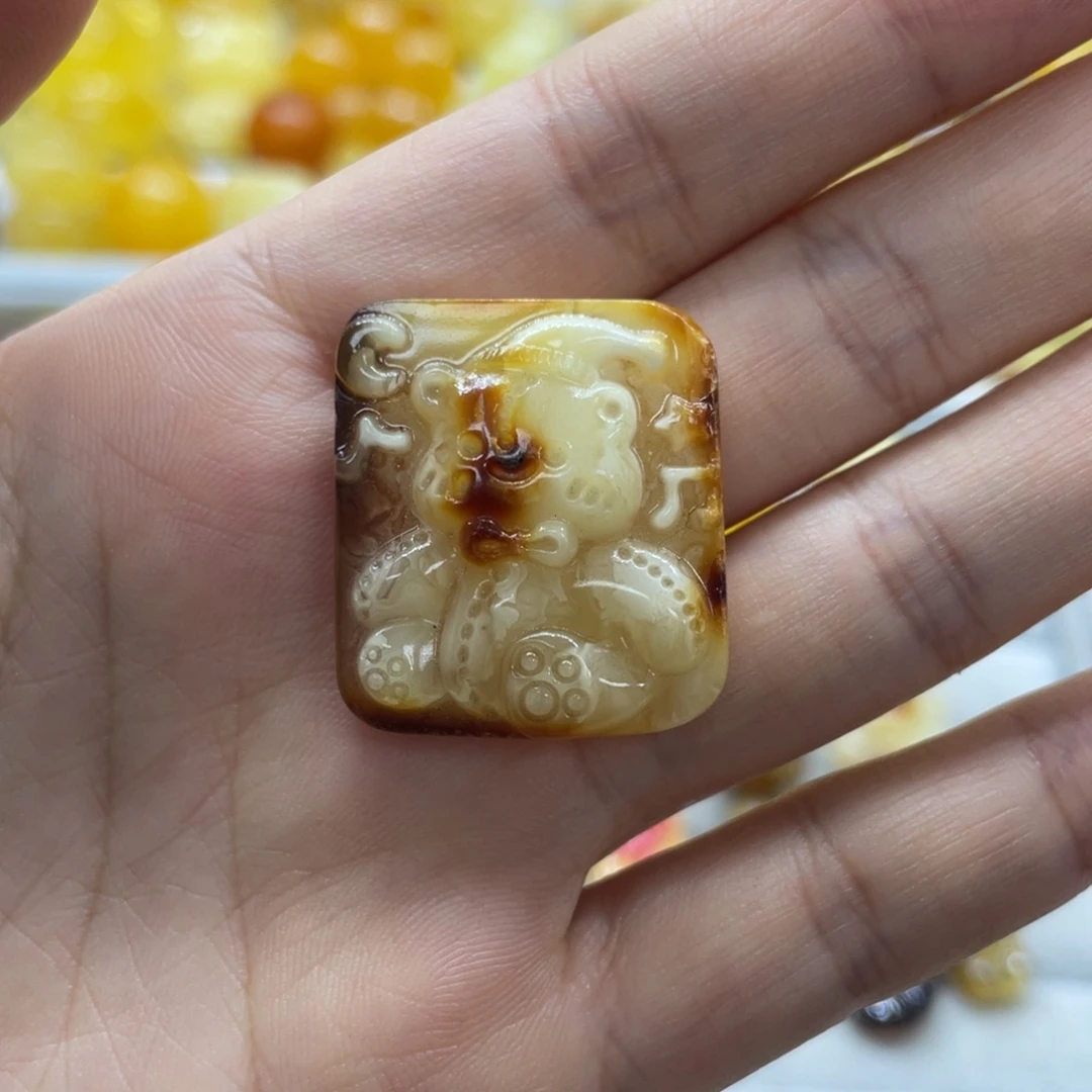 未镶嵌琥珀裸石天然琥珀