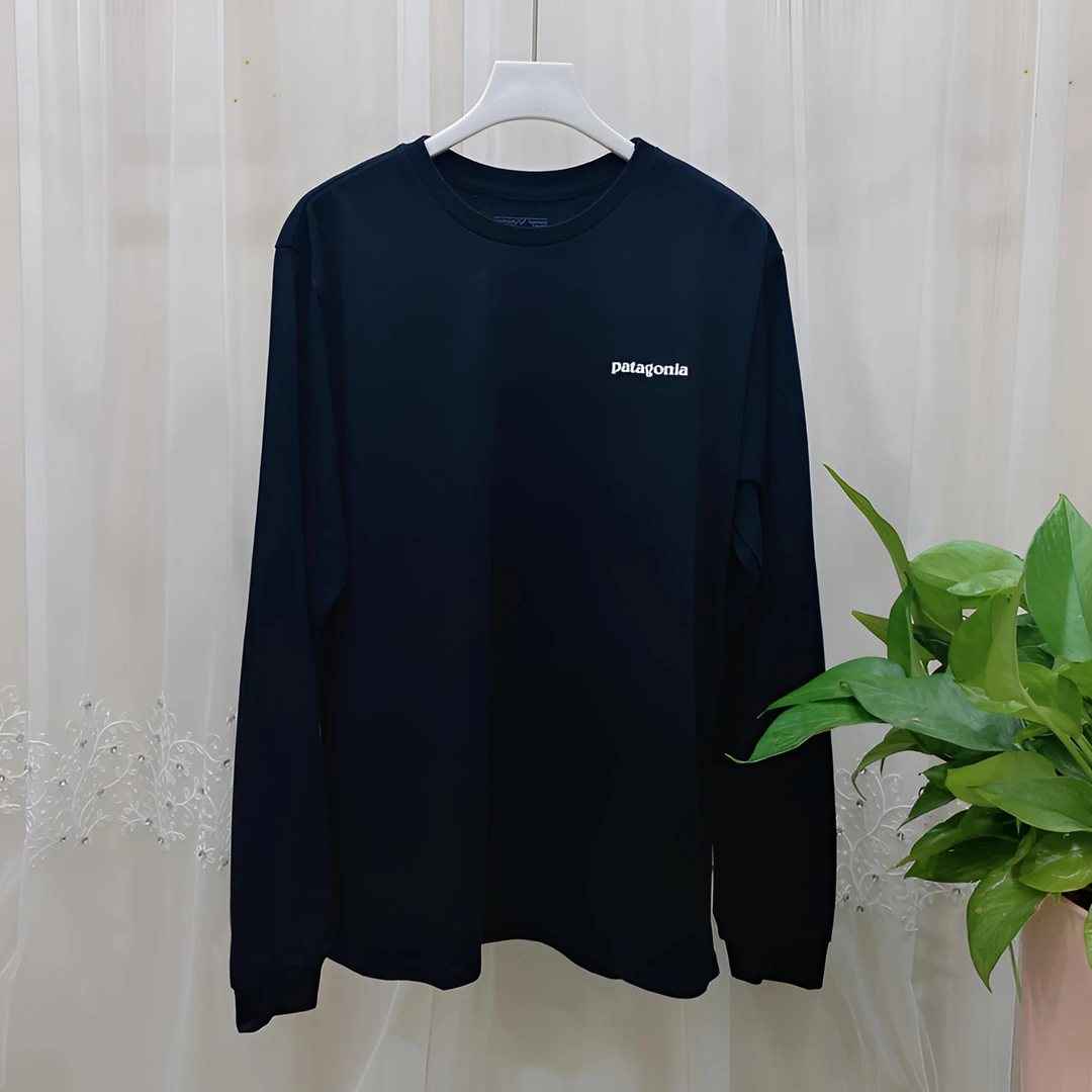 四季通用圆领简约风青年长袖T恤时尚秋季运动宽松