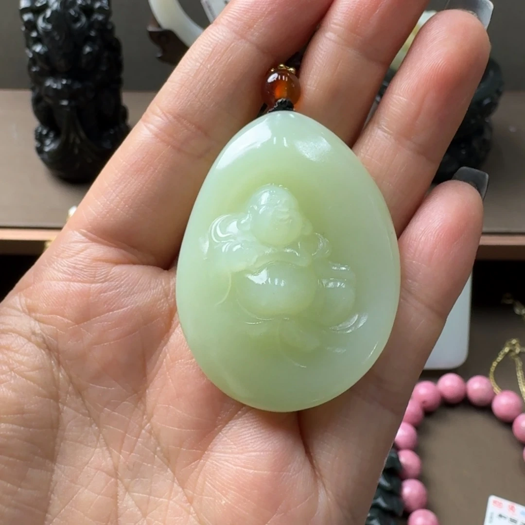 和田玉未镶嵌吊坠(不含链)