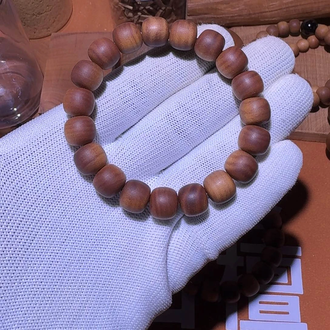 檀香木10×11×19颗黑肉虎皮沉水1