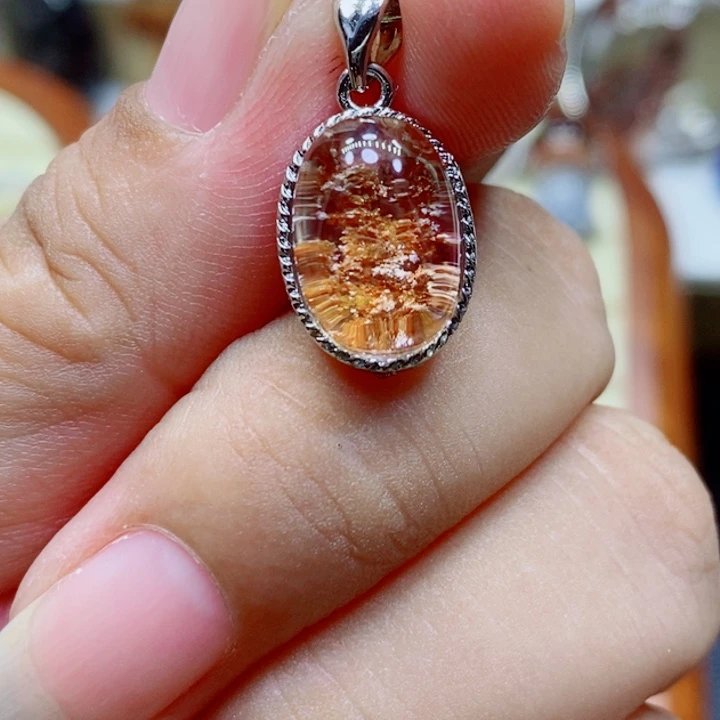 未镶嵌颈饰水晶水晶