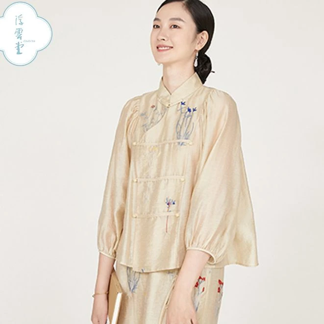 「浮云堂.风」落樱.中式改良刺绣天丝衬衫女2025春上衣半身裙套装
