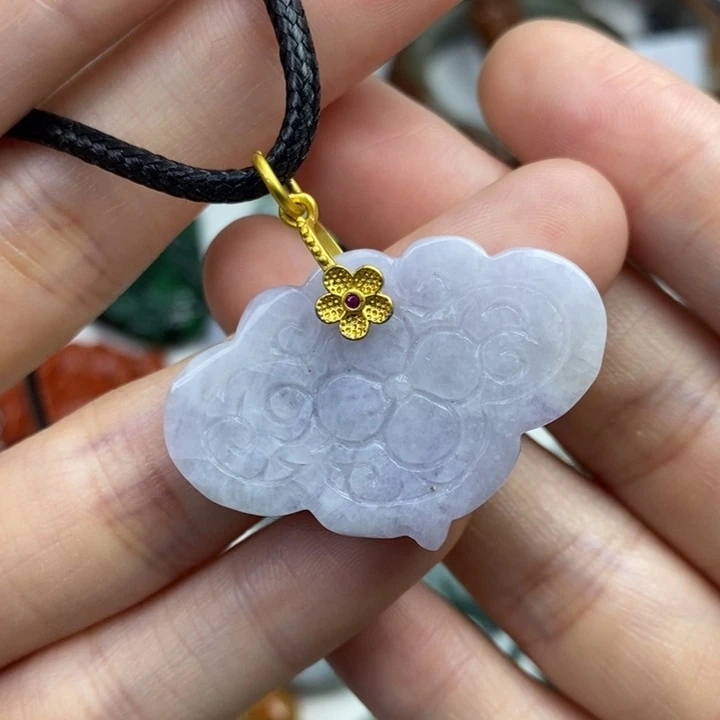 颈饰未镶嵌翡翠吊坠