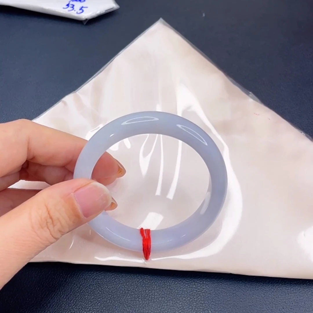 翡翠未镶嵌手镯紫罗兰